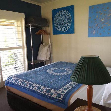 Lakes Entrance Waterfront Cottages With King Beds מראה חיצוני תמונה