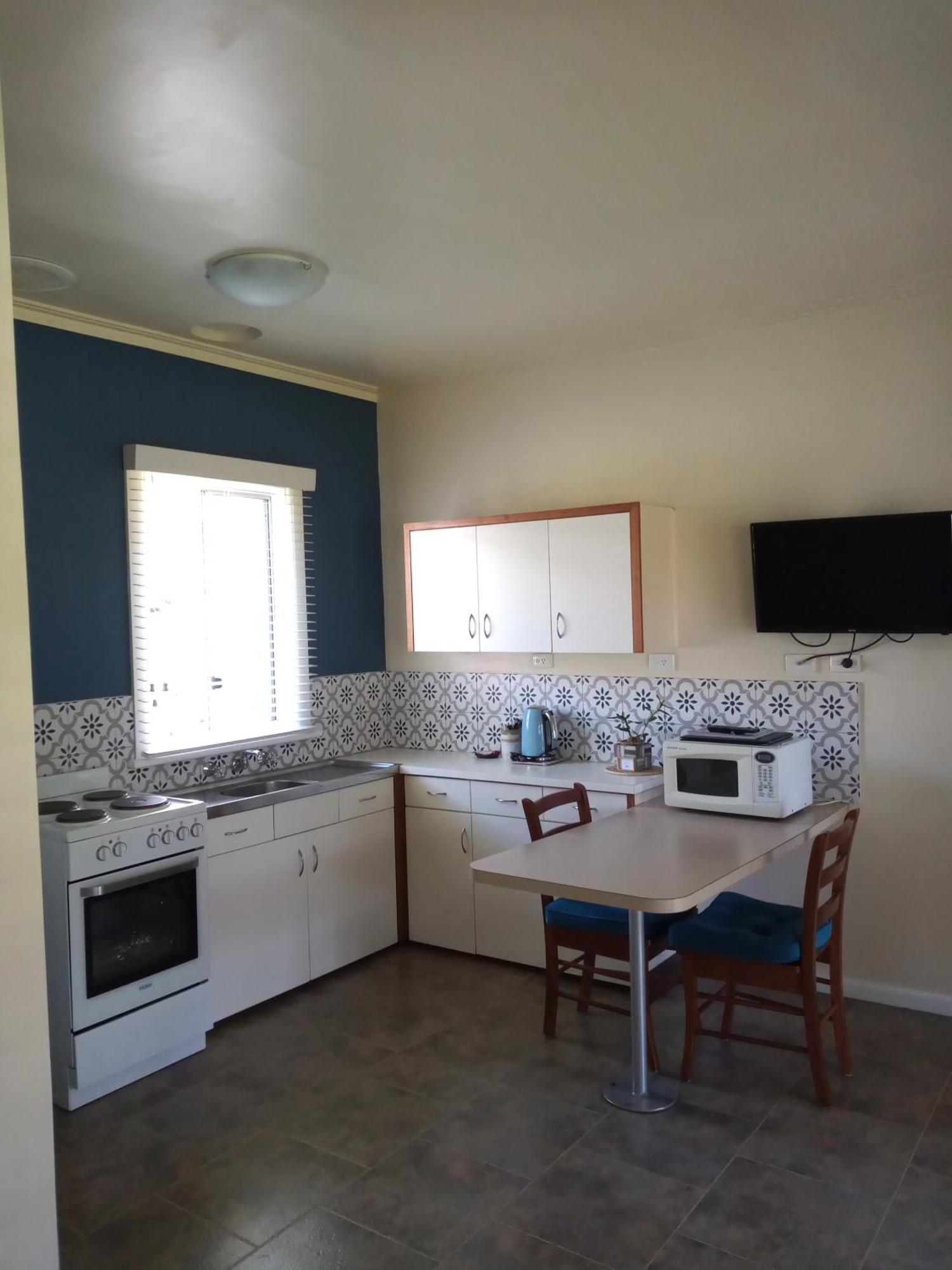 Lakes Entrance Waterfront Cottages With King Beds מראה חיצוני תמונה